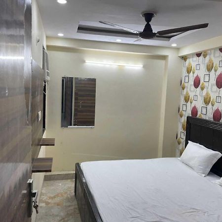 Hotel O Devansh Inn Nowe Delhi Zewnętrze zdjęcie