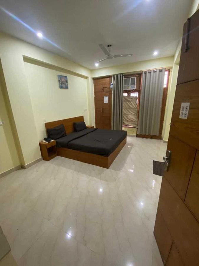 Hotel O Devansh Inn Nowe Delhi Zewnętrze zdjęcie